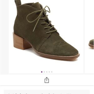 Kelsi Dagger brands new booties